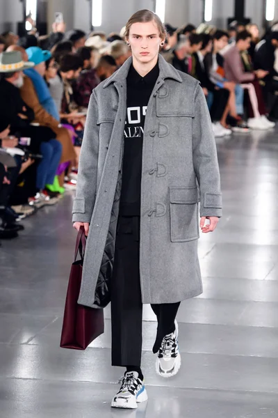 Look 23